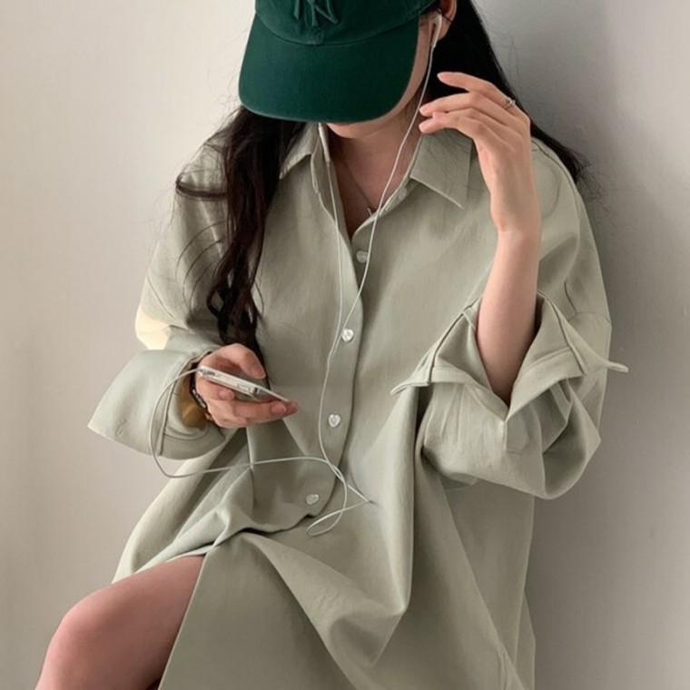 벨라스윗 여성 오버핏셔츠 긴팔 루즈핏 남친셔츠 오픈칼라셔츠 카키색셔츠 흰남방