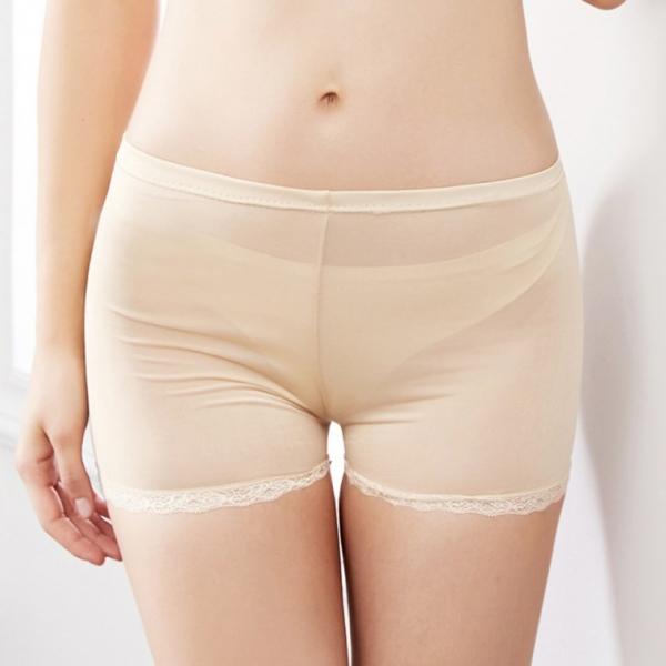 부드러운 아이스실크 레이스 속바지
