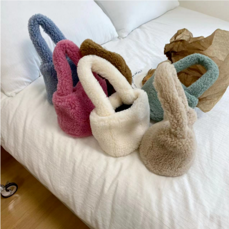 가방 토트백 뽀글이 데일리 미니 패션 겨울 캐주얼