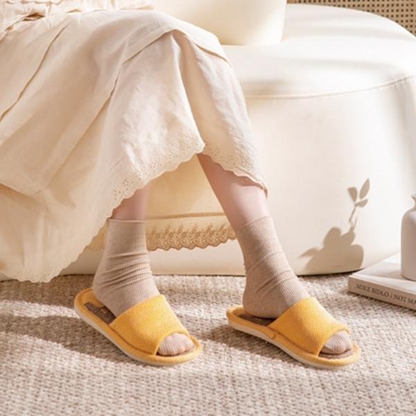 귀여운 푹신한 발편한 논슬립 거실화 실내화 슬리퍼