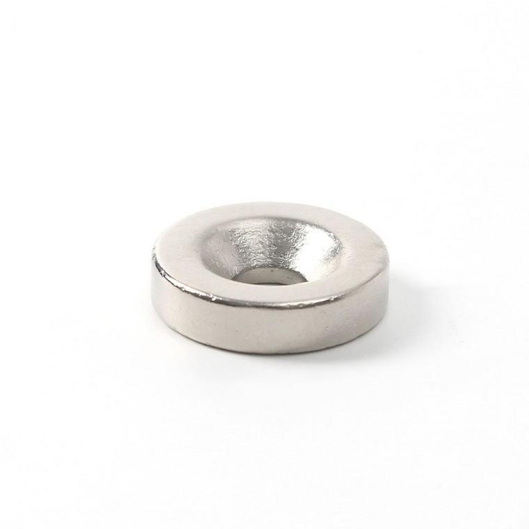 접시머리 원형 자석 20개입 15x4mm 홀84