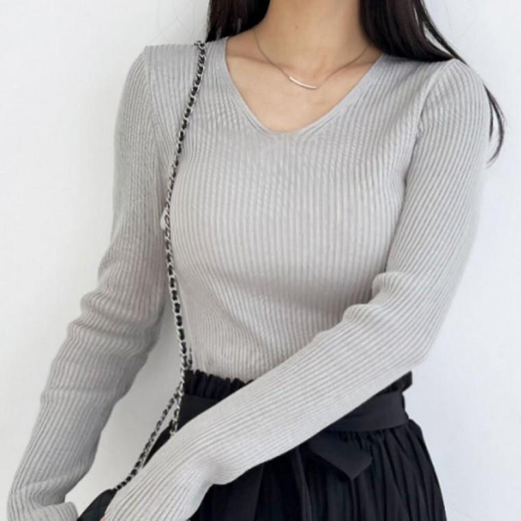 여성 슬림 골지 브이넥 긴발 니트 티셔츠 데일리룩