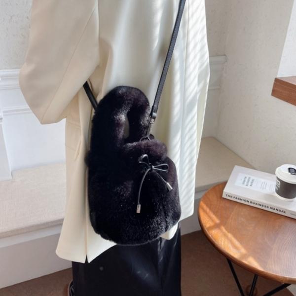겨울 복조리 밍크백 크로스 버킷백 숄더 포인트 가방