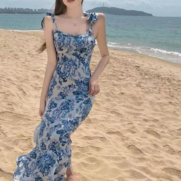 여성 여름 휴양지 바닷가 패션 민소매 슬림 원피스