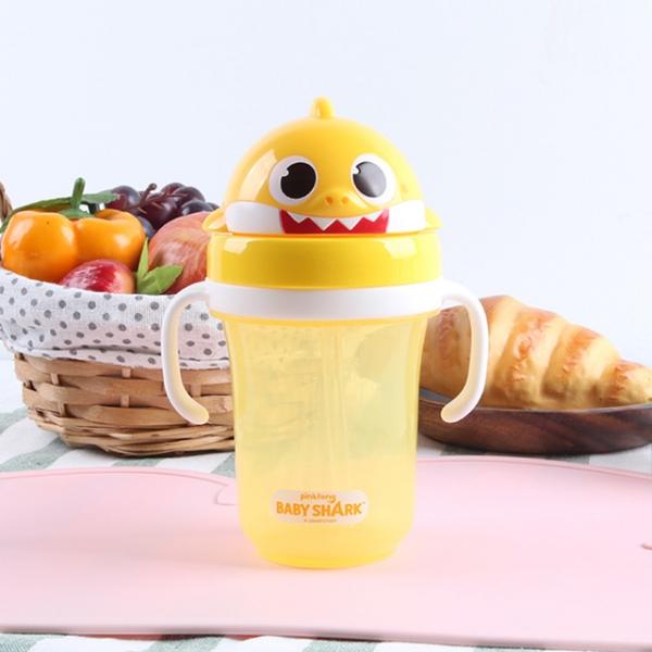 아기상어 입체 빨대물통 300ml