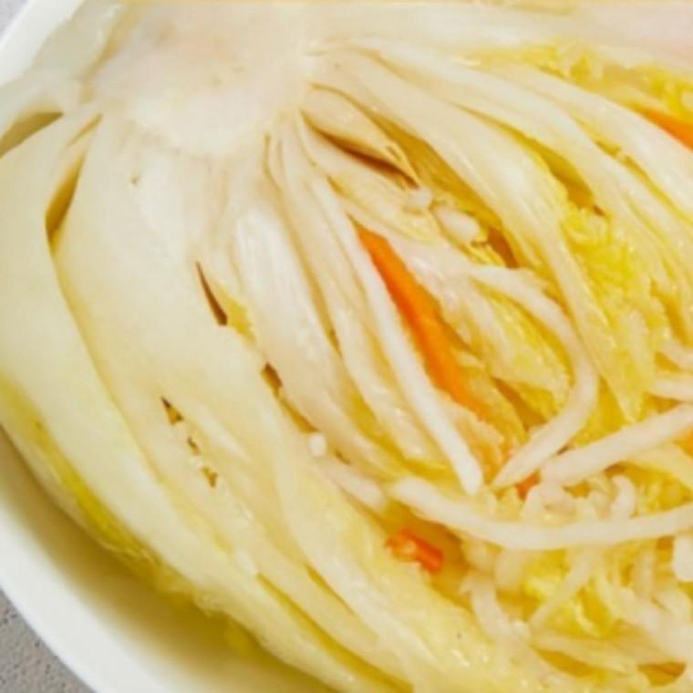 국산 맛있는 백김치 3kg 배추 포기 김치 물김치