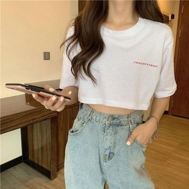 크롭 반팔 티셔츠 뉴욕타운
