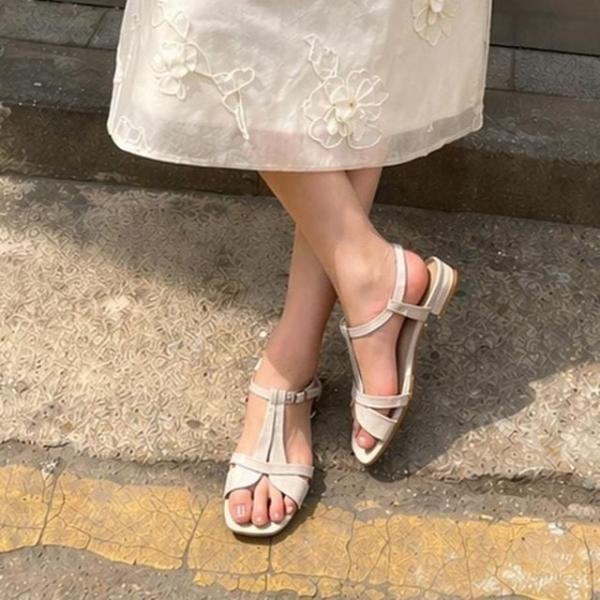 힐 웨지 여성 슬리퍼 스트랩샌들 여름샌들 패션샌들