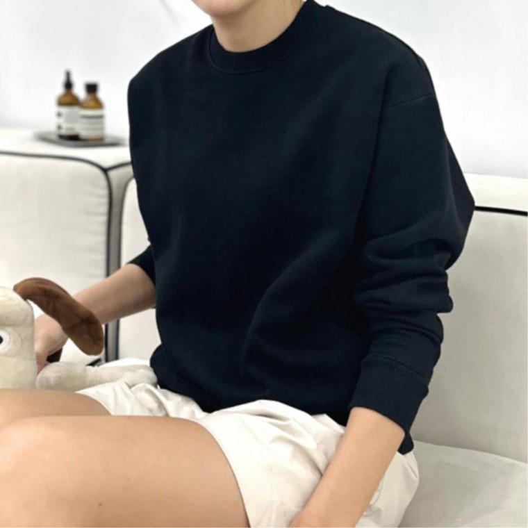 스타일리시한 면 코디하기편한 커플티셔츠 여성용 기모 무지 기본맨투맨