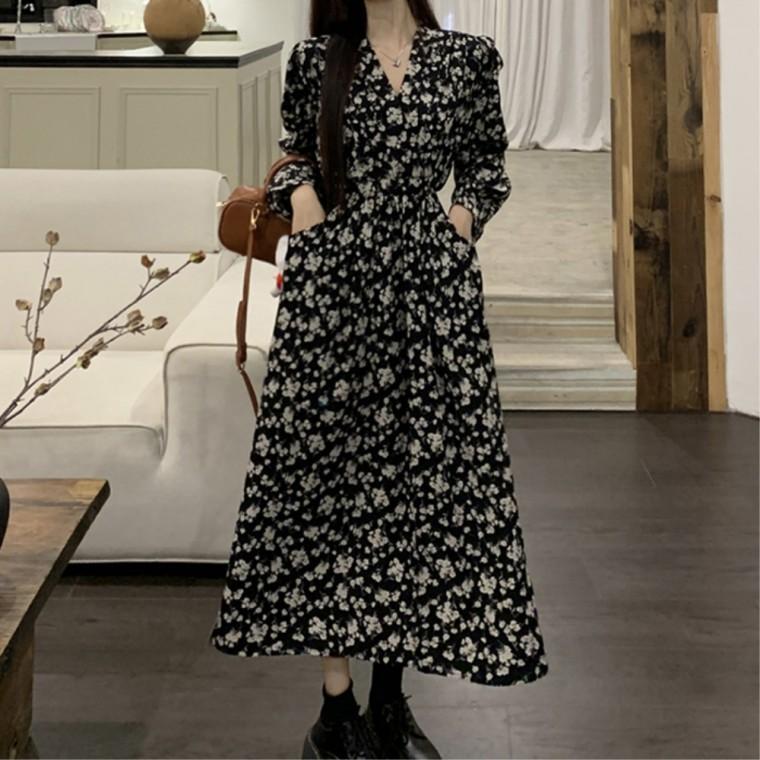 간절기 패피스타일 브이넥 롱원피스 20대여성 데일리코디 긴팔 꽃무늬