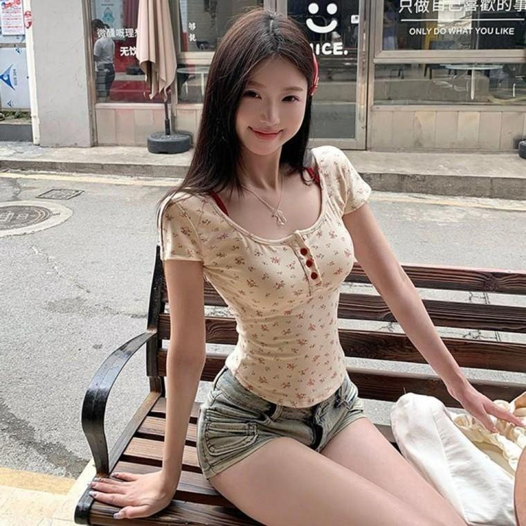 레이어드 끈 나시 슬림 데일리 크롭 체리플라티 반팔