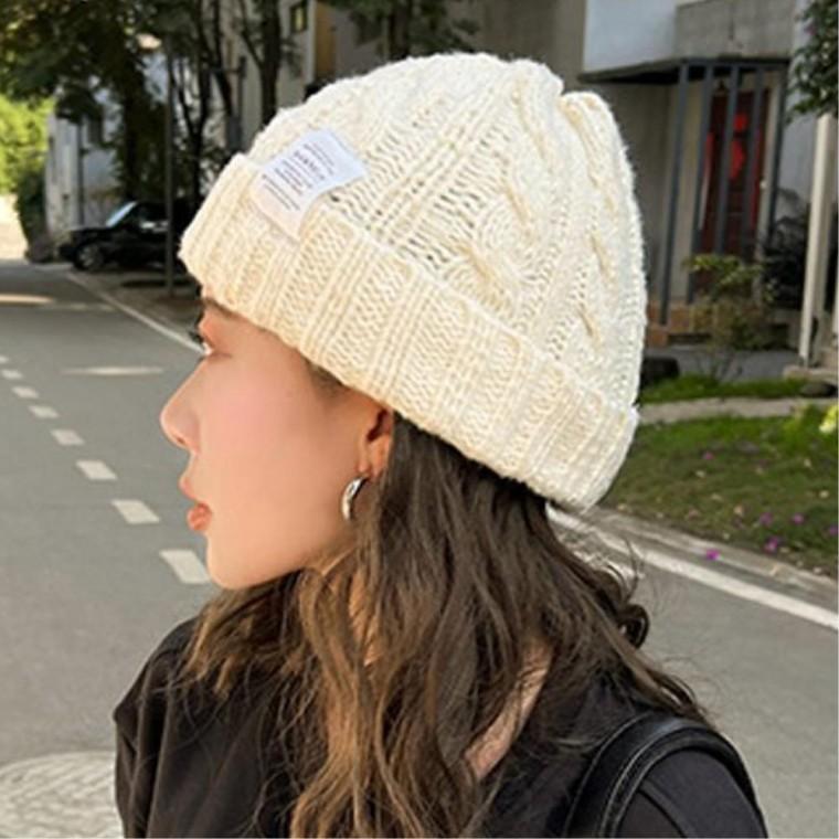 귀덮개 썰매장 겨울모자 스키장 꽈배기비니 따뜻한모자 개성템 골지모자