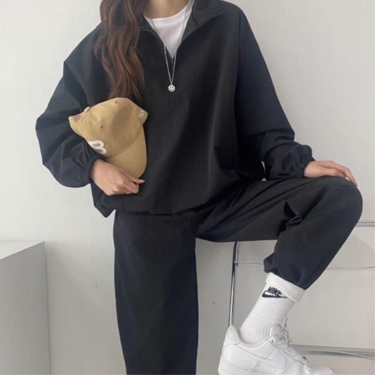 사계절 외출복 오버핏 밴딩바지코디 트레이닝세트 여자러닝복 겨울트레이닝
