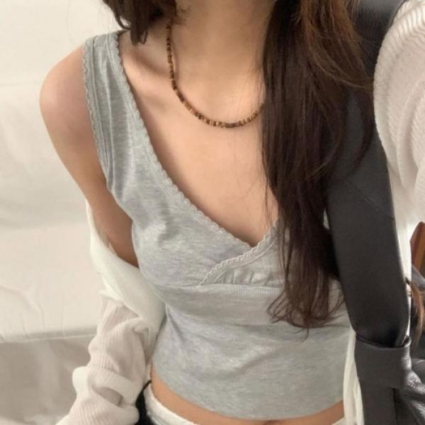 레이어드 브이넥 골지 나시 슬림핏 크롭 민소매 이너티