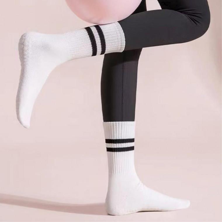 장목 포인트양말 여학생양말 여자양말코디 줄무늬 미끄럼방지 요가양말