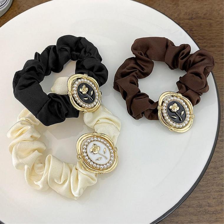 당고머리 드레스코디 업스타일헤어 헤어곱창밴드 만두머리 올림머리끈