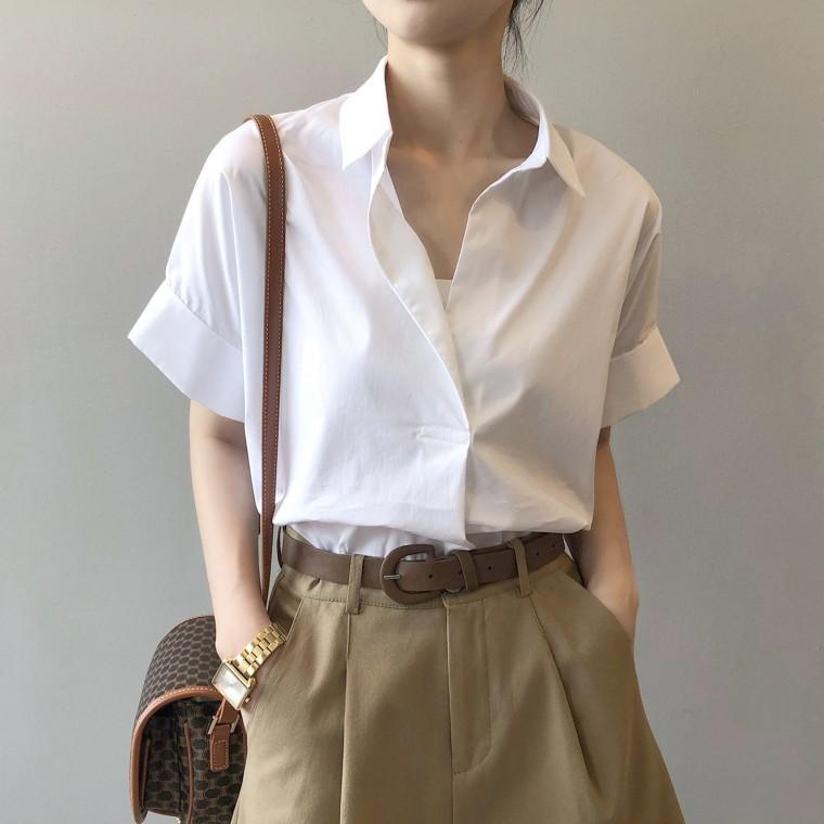 에이미브 블라우스 여성셔츠 블라우스 오버핏 카라 화이트 브이넥 세련된 오피스룩 데일리룩 심플 모던