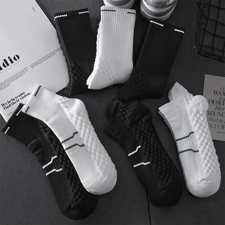 두꺼운 발바닥 엠보싱 스포츠 양말
