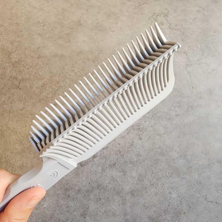 남성 커트빗 옆머리 셀프 이발