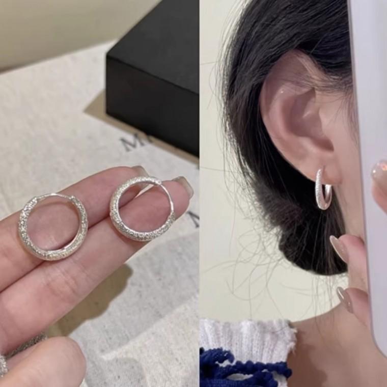 커플링 패션 남녀 후프 반짝 귀걸이 원터치 이어링