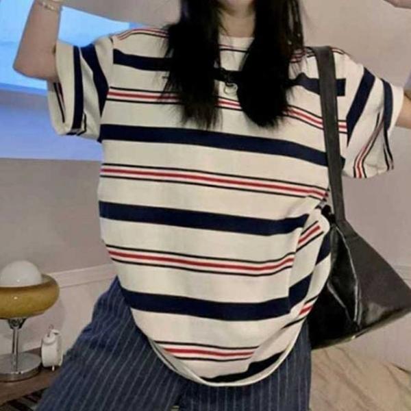 캐주얼 멀티 스트라이프 루즈핏 반팔 티셔츠