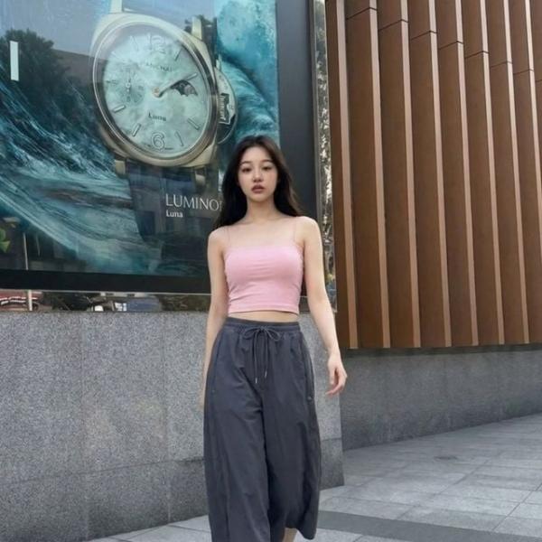 캐주얼 데일리 슬림핏 크롭 끈나시