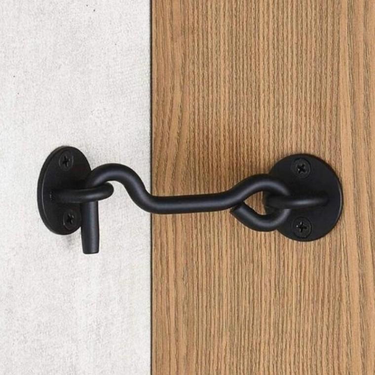 도어 잠금 장치