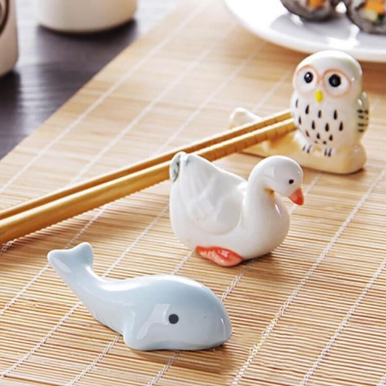 수저받침대
