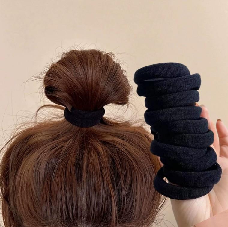 도톰하고 짱짱한 무이음 검정 머리끈 머리 고무줄