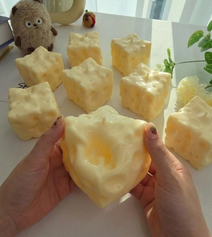 샤오홍슈 왕 꾸덕 치즈 바세린 슬랑이 말랑이 7cm 쫀득 스퀴시촉감놀이