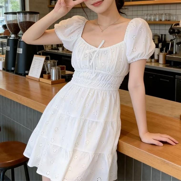 러블리 펀칭 플레어 미니 원피스 DO-1009934