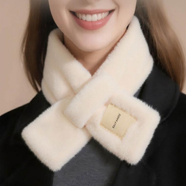 고리가 있어 편하게 착용가능한 심플 쁘띠 퍼머플러 겨울목도리 겨울머플러 인조 퍼머플러 여자머플러