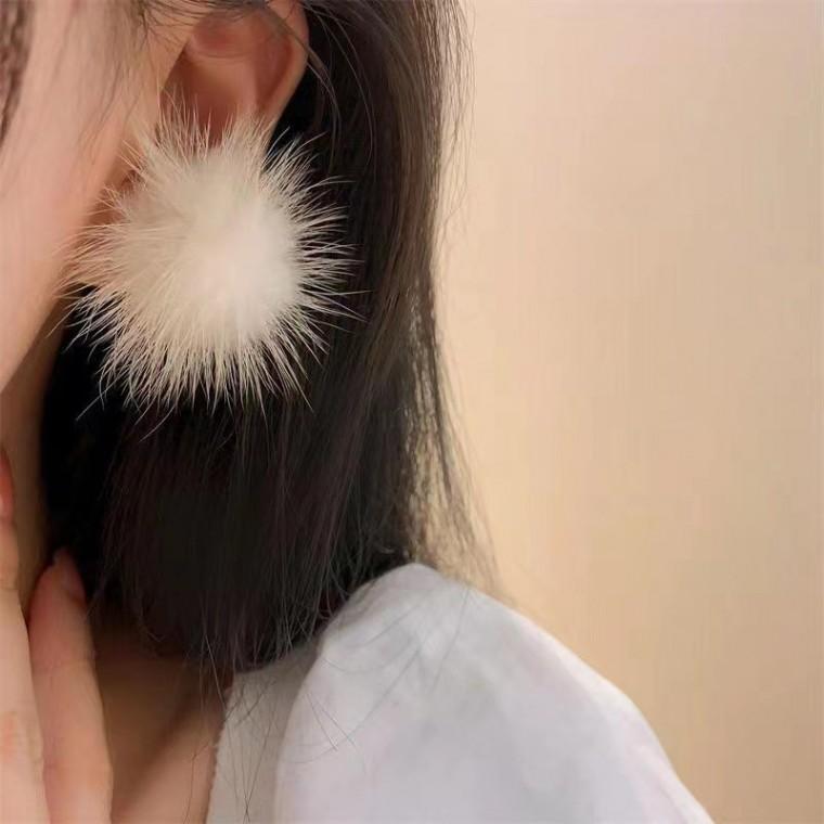 귀걸이 귀찌 피어싱 이어커프 겨울 송치 페이크퍼 솜솜 은침 진주