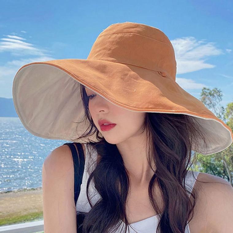 왕챙 비치 썬캡 여성 휴양지 해변 호수 햇빛 와이어