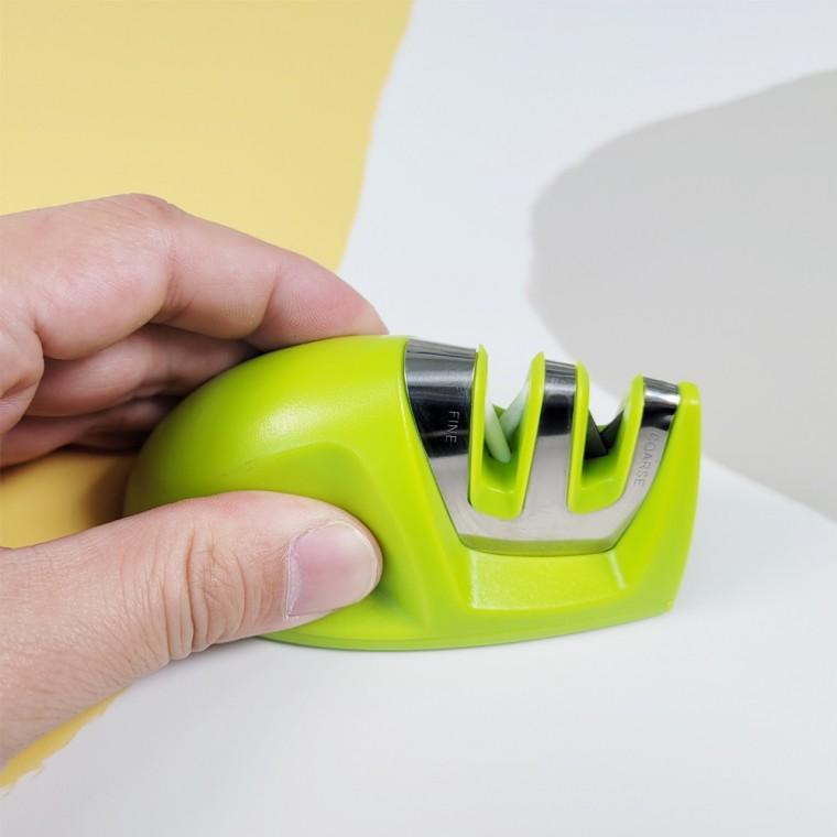 혜명몰 미니 2중 칼갈이 미니칼갈이 칼가는기계 간편칼갈이 칼가리 휴대용미니칼갈이