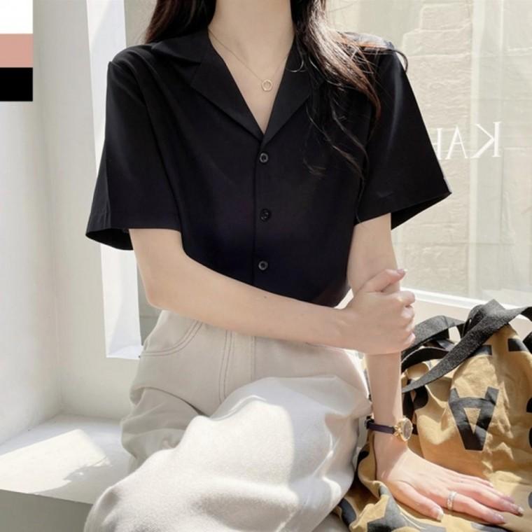 여자카라반팔블라우스