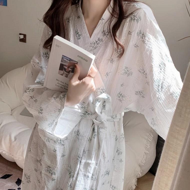 내츄럴 무드 잔꽃 로브 홈웨어 샤워가운