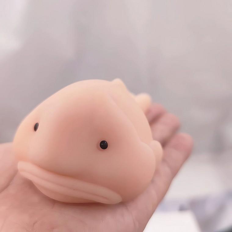 못생긴 심해어 말랑이 모찌 스퀴시 만득이 장난감 촉감놀이 스트레스볼 못생긴인형 스트레스완화 심신안정