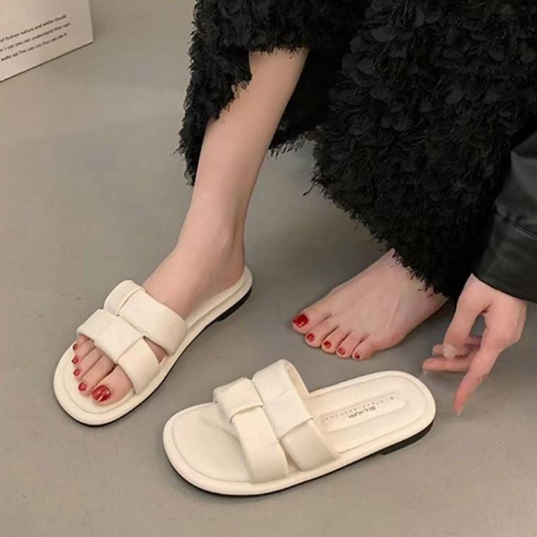 여자 푹신한 쿠션 사각 크로스 포인트 여름 슬리퍼 통굽 굽높은 쪼리 비치 여름쪼리