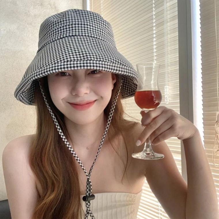 봄여름가을 블랙체크 버킷햇 여성 넓은챙 활용도 높은