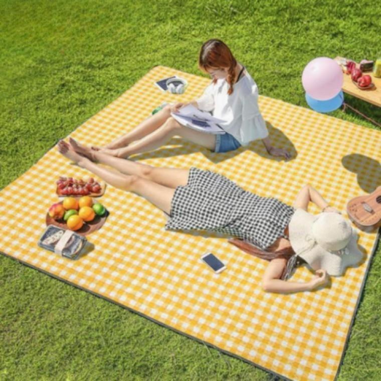 휴대용 캠핑 피크닉 방수 돗자리 한강 매트 2x2m 소풍