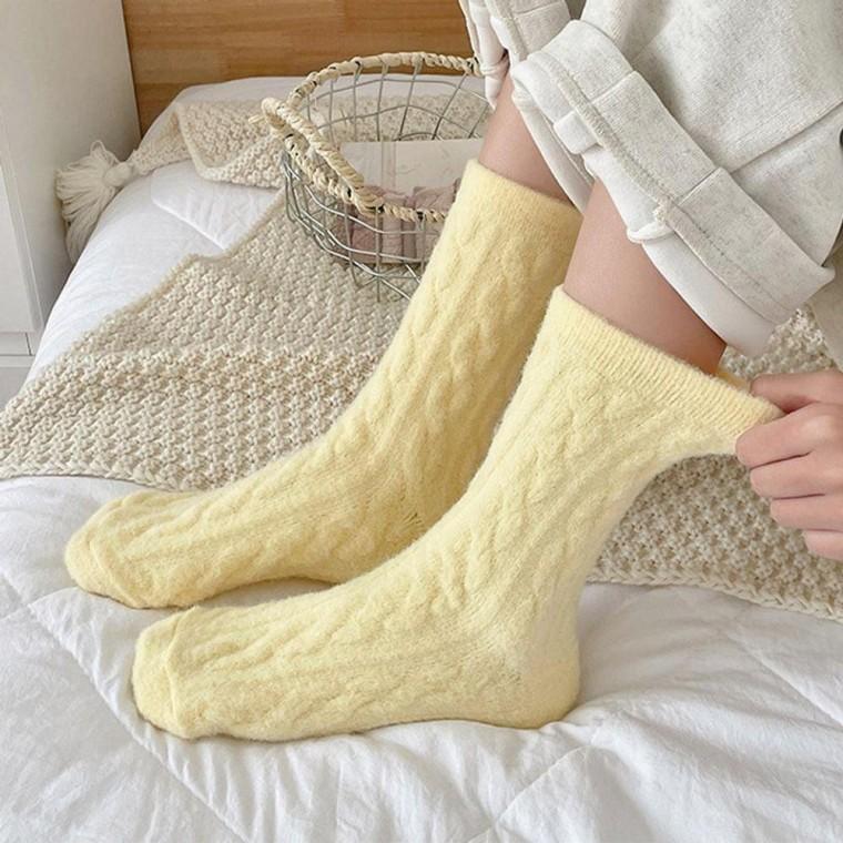 울따뜻한 도톰 칼라 수면 양말 한도톰 편안한 예쁜 산뜻한 수면양말 여성