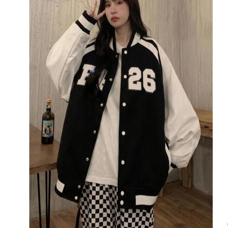 전면 레터링 프린팅 깔끔한 스타디움 디자인 야구점퍼