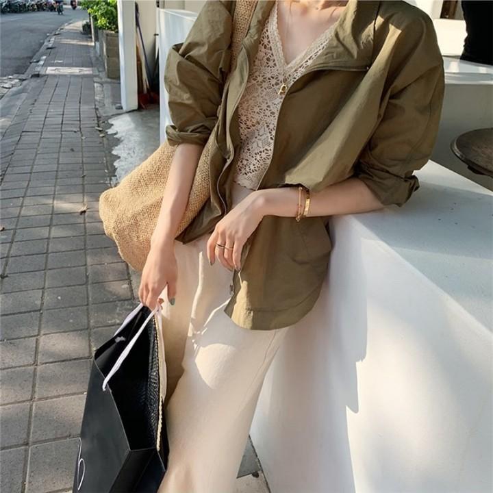 여성 루즈핏 셔링 바람막이 집업 점퍼