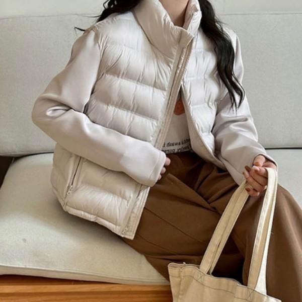 집업 패딩 일체형 간편한 착용 바람을 막아주는 하이넥 실용적인 포켓 여성 점퍼