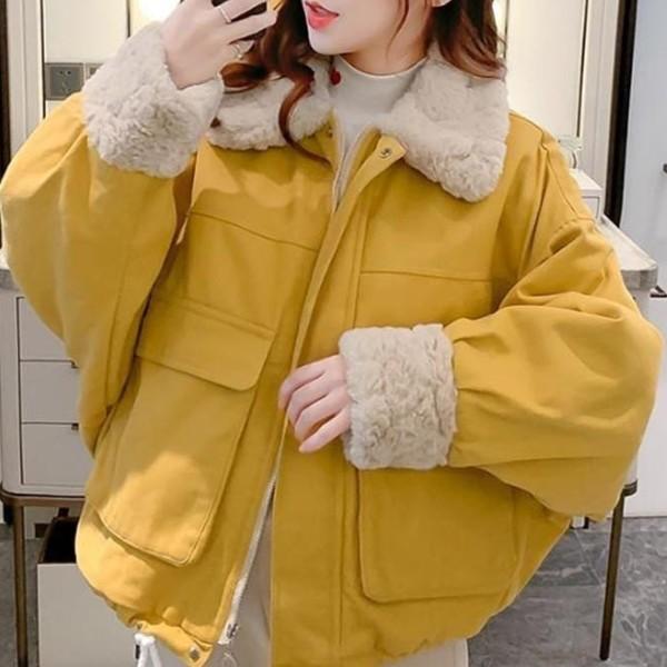 소프트한 퍼 점퍼 하이넥 클로징 이중잠금 가능한 지퍼와 똑딱이로 더욱 따듯한 밑단 스트링 여성 아우터