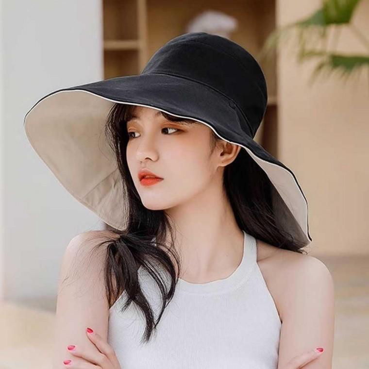 여자 바캉스 휴양지 룩 자외선 차단 챙넓은 썬 바이저