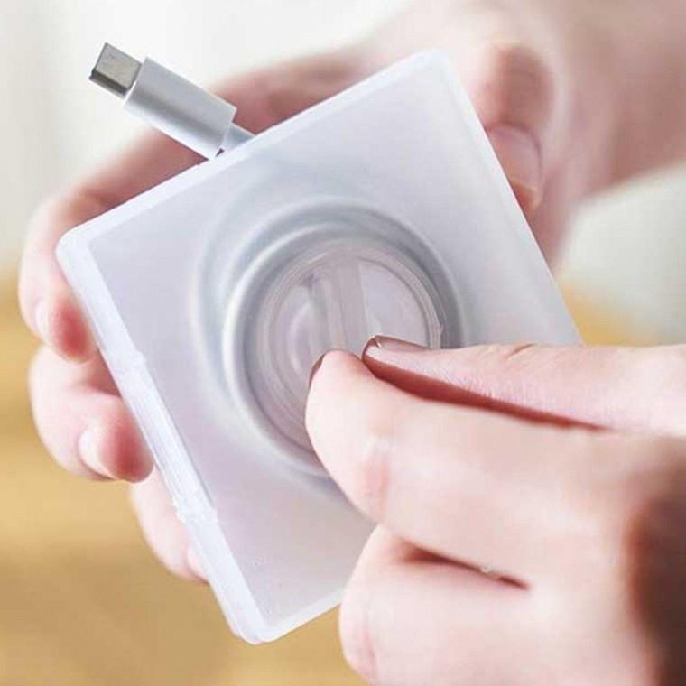 케이블 정리 케이스 충전기 선 줄 홀더 수납 보관함 감개 책상 전선 휴대폰 핸드폰 컴퓨터 휴대용 거치대