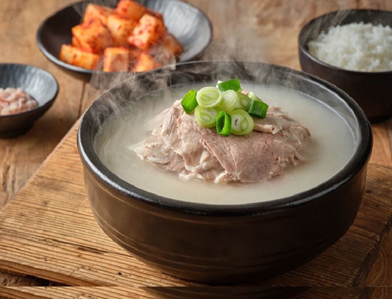 [SD] 먹고나면 또 먹고싶은 뚱자언니 돼지국밥/소고기국/왕갈비탕/연탄불고기/닭목살/무뼈닭밝 골라담기