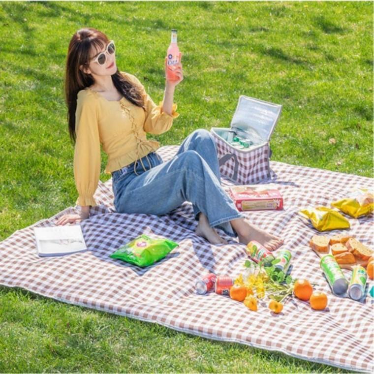캠핑 휴대용 방수매트 피크닉매트 돗자리 접이식 야외 그레이 차박 캠핑용